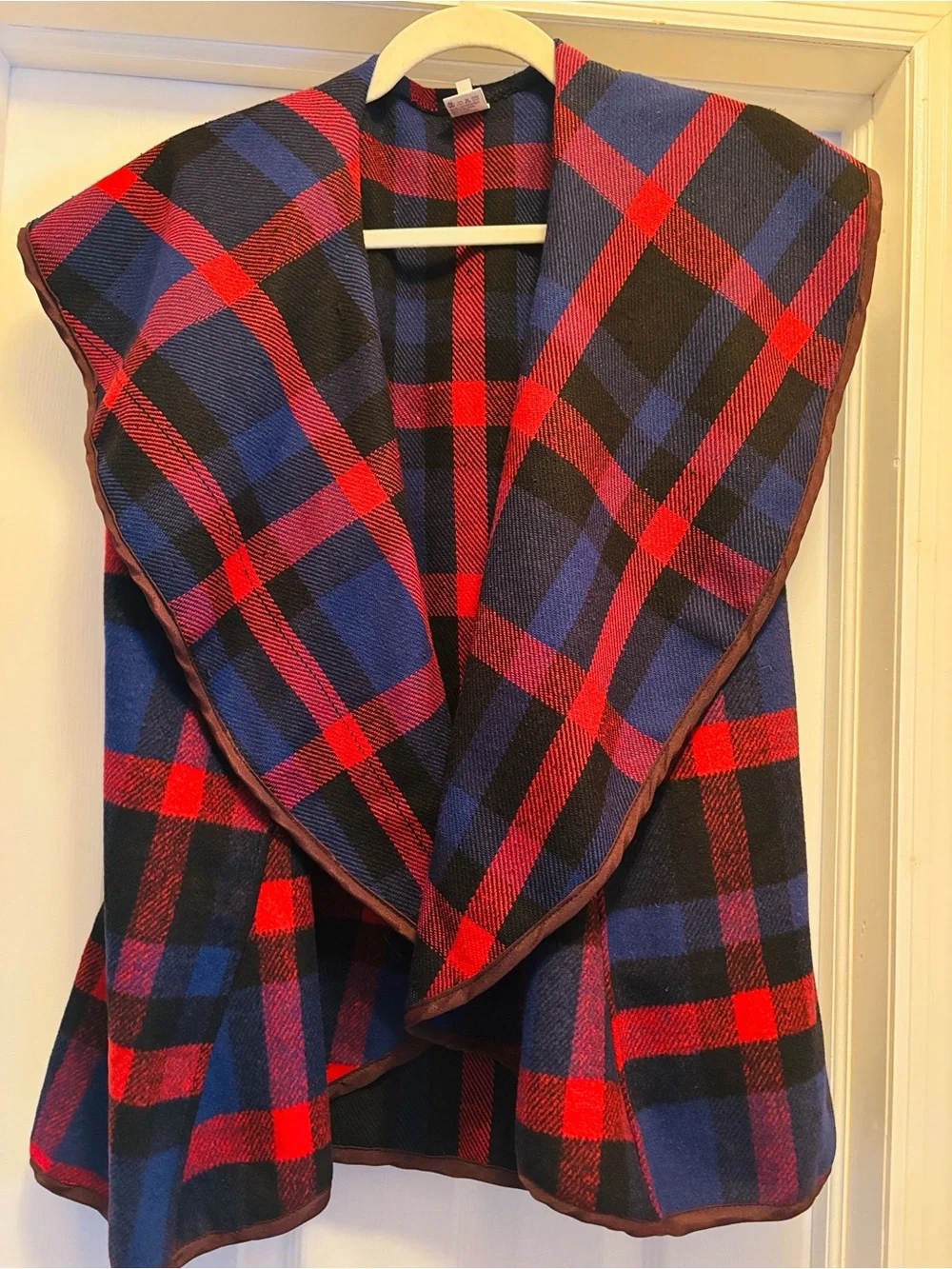 Gently used, Plaid Shawl Collar Vest - Red, Blue & Black ❤️💙🖤